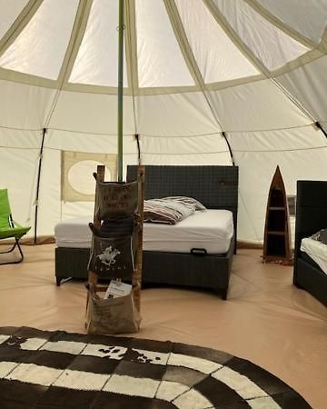 Natuur-Like Glamping In Bosland NeerNeerpelt Exterior photo