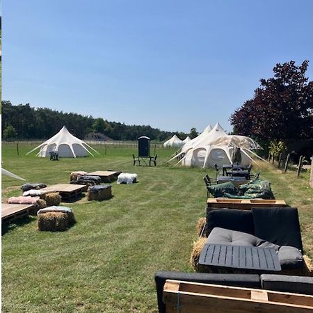 Natuur-Like Glamping In Bosland NeerNeerpelt Exterior photo