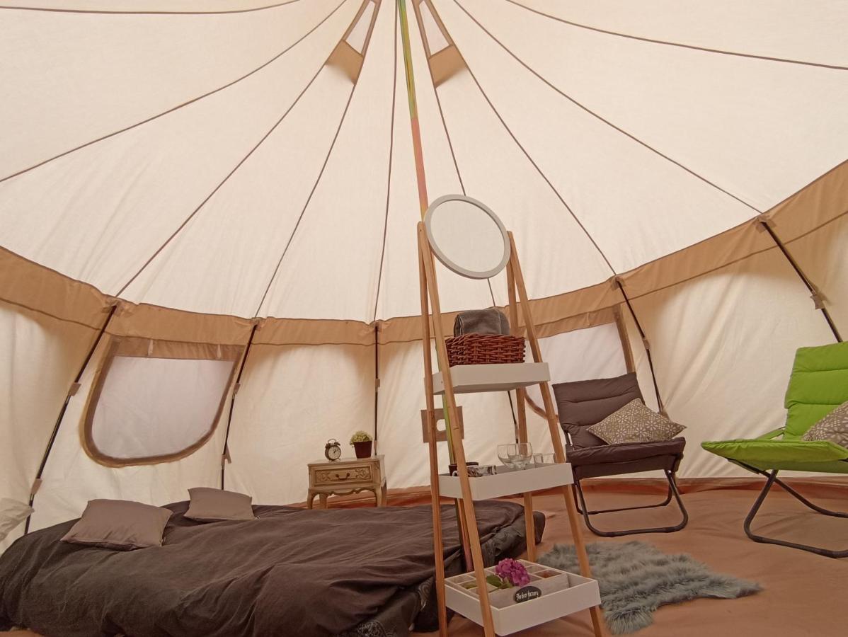 Natuur-Like Glamping In Bosland NeerNeerpelt Exterior photo