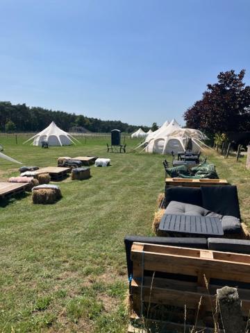 Natuur-Like Glamping In Bosland NeerNeerpelt Exterior photo